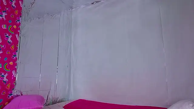 TwerkingCheerleader online show from January 11, 2026, 2:02 pm