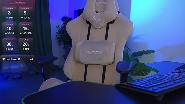 MilaStoyne online show from September 10, 2025, 6:01 am