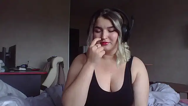 Snapshot of Jenny_Smit chatting on September 29, 2025, 5:58 am Jenny Smit online show from September 29, 2025, 5:58 am