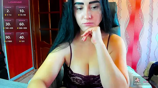 AddieAdams online show from October 5, 2025, 8:38 am