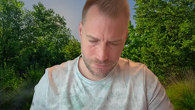 Christian87xxx online show from September 22, 2025, 7:25 am