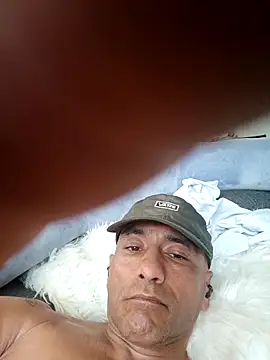 BarajasBpleazed1 online show from March 3, 2026, 5:42 pm