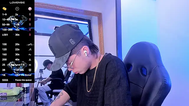 marcuscollins1  online show from September 24, 2025, 2:34 pm