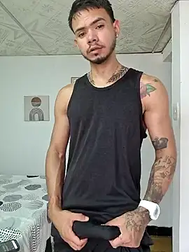 Niick01  online show from October 3, 2025, 6:31 pm