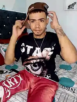 Niick01  online show from April 20, 2026, 7:37 pm