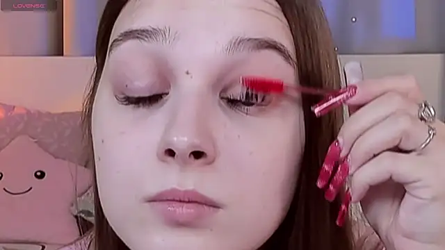 kaisajenner online show from October 7, 2025, 4:52 pm