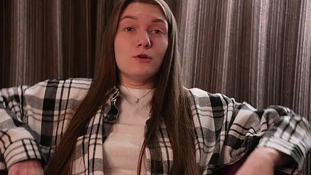 DawnAcey online show from February 1, 2025, 5:18 am