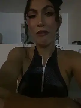 allicemackenzie online show from September 20, 2025, 2:16 am