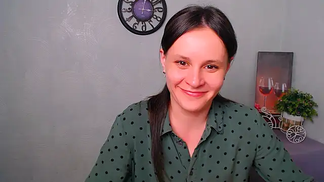 ValeriaHeart  online show from February 27, 2025, 7:04 pm