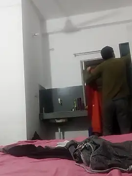 Hot funky boy online show from January 10, 2026, 1:06 pm