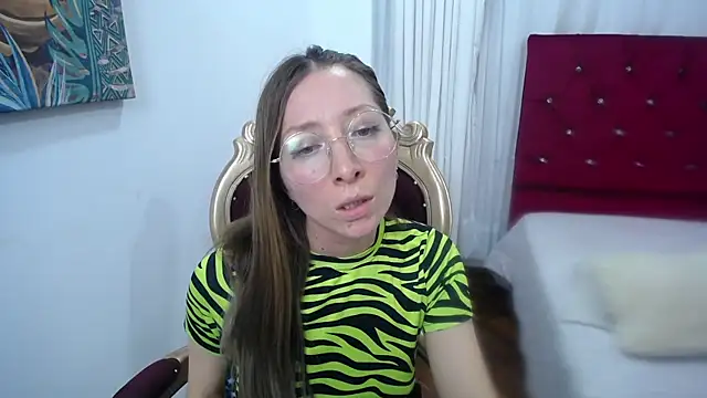 Carlin Diaz online show from February 22, 2025, 11:46 pm