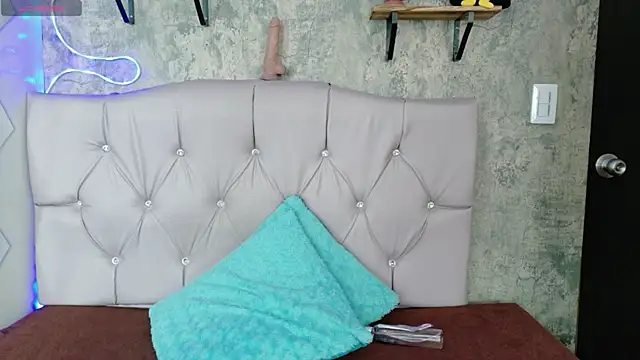 Rachel new20 online show from April 1, 2026, 8:39 pm