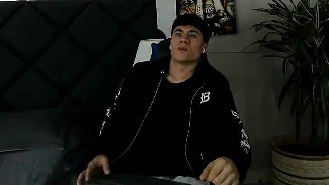 roan birkin online show from March 7, 2026, 7:41 pm