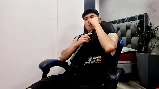 roan birkin online show from October 13, 2025, 8:54 pm