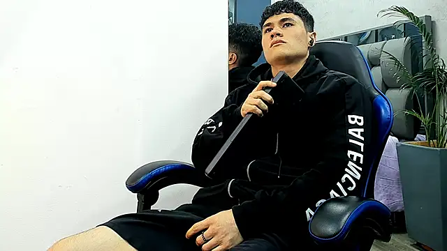 roan birkin online show from September 30, 2025, 9:21 pm