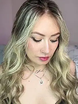 Lally Valencia   online show from February 18, 2025, 7:10 am