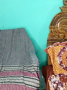 monekhan123 online show from March 26, 2026, 4:16 pm