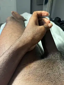 Snapshot of bigbola304 chatting on November 3, 2025, 2:53 pm bigbola304 online show from November 3, 2025, 2:53 pm