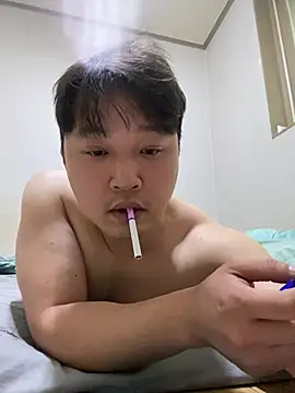 offwhite777 online show from February 22, 2025, 8:07 am