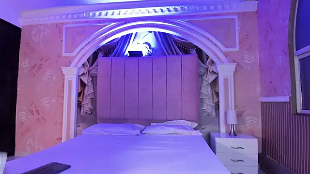 Snapshot of angel_fetish_ chatting on March 1, 2025, 3:53 am angel fetish online show from March 1, 2025, 3:53 am