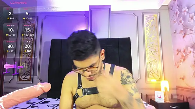 Snapshot of angel_fetish_ chatting on March 8, 2025, 6:54 am angel fetish online show from March 8, 2025, 6:54 am