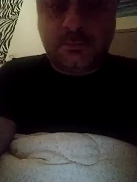 NAvoglia online show from November 14, 2025, 8:51 am