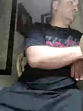 NAvoglia online show from September 26, 2025, 7:32 pm