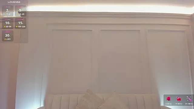 BeccaBaxter online show from April 19, 2026, 12:28 pm