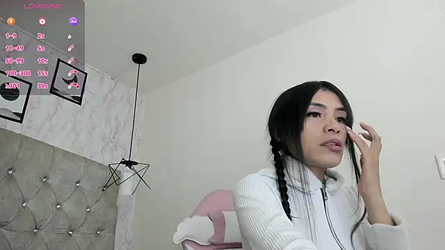 Snapshot of Raichell_ chatting on April 29, 2026, 3:00 am Raichell online show from April 29, 2026, 3:00 am