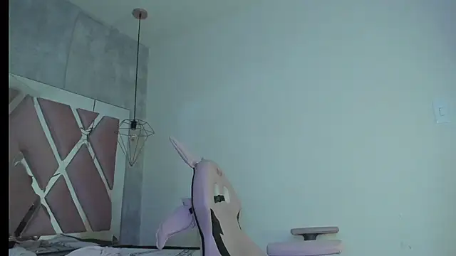 Raichell  online show from March 21, 2025, 10:28 am