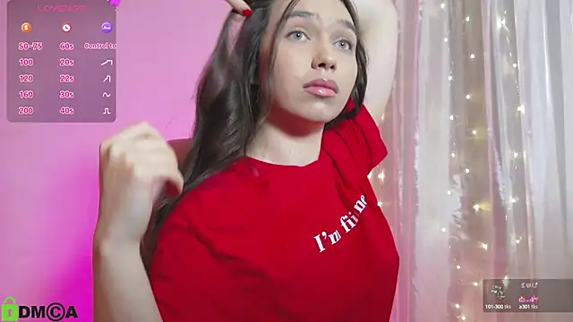 Snapshot of Arianahot777 chatting on March 14, 2025, 12:32 am Arianahot777 online show from March 14, 2025, 12:32 am