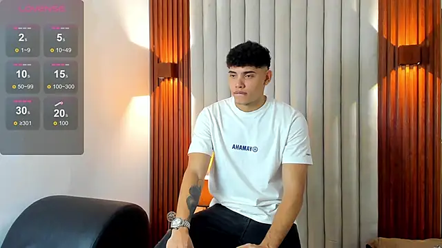 Justin mack online show from November 17, 2025, 11:36 am