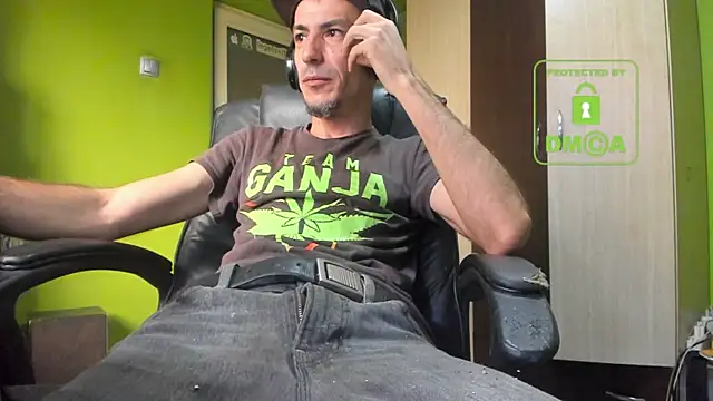 BigCumShoot online show from November 14, 2025, 7:23 am