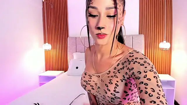 khloe-sweet online show from October 28, 2025, 1:32 pm