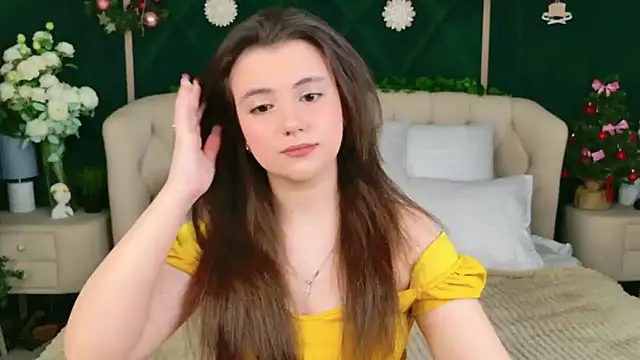 Pauline Heaven online show from December 22, 2025, 5:51 am