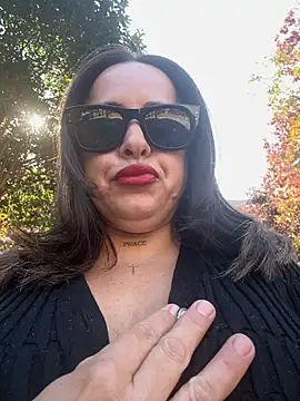 laarti online show from October 1, 2025, 11:36 am