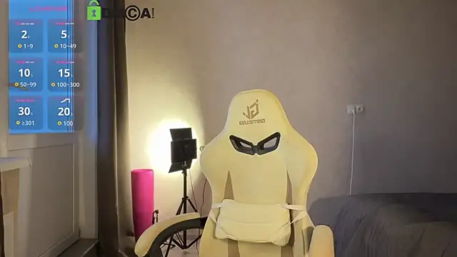 VincentSmith02 online show from April 21, 2026, 1:42 am