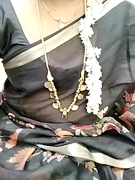 Tamil Radha online show from October 13, 2025, 11:12 am