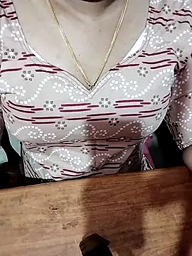 Tamil Radha online show from September 10, 2025, 5:45 pm