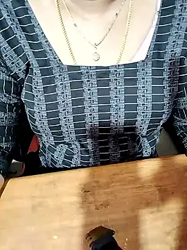 Tamil Radha online show from September 22, 2025, 5:19 pm