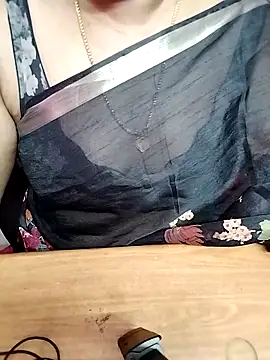 Tamil Radha online show from October 20, 2025, 8:26 am