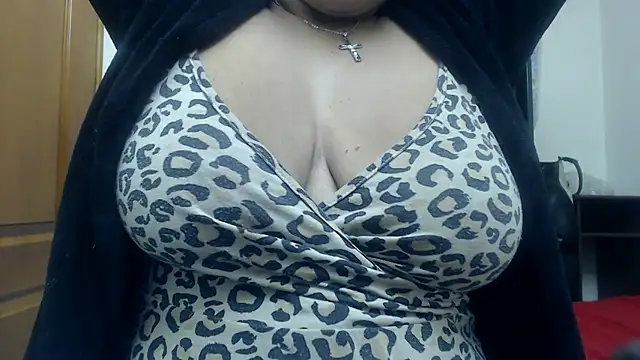 Siblleyx online show from March 12, 2025, 3:40 pm