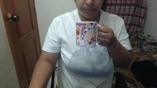 Siblleyx online show from April 10, 2026, 10:17 pm