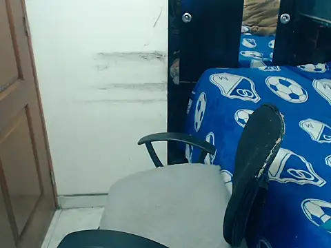 Siblleyx online show from March 9, 2026, 10:13 pm