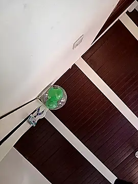 Ariell Kieran online show from March 16, 2025, 3:47 am