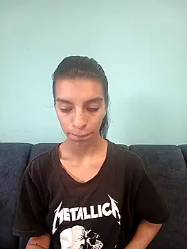 Ariell Kieran online show from October 27, 2025, 8:32 pm