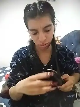 Ariell Kieran online show from July 14, 2026, 5:23 am