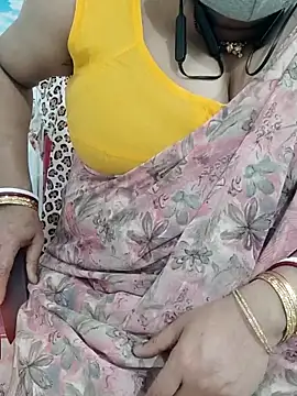 Snapshot of o-radha chatting on February 14, 2025, 6:51 pm o-radha online show from February 14, 2025, 6:51 pm