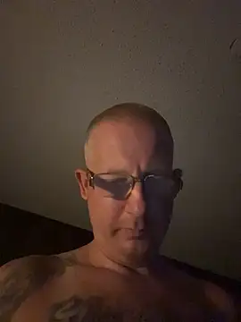 ClimbedCaelum online show from June 23, 2026, 9:13 pm