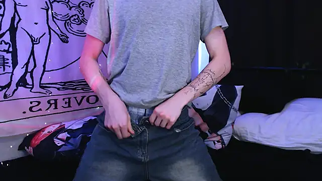 rennnuts online show from February 26, 2025, 1:11 pm